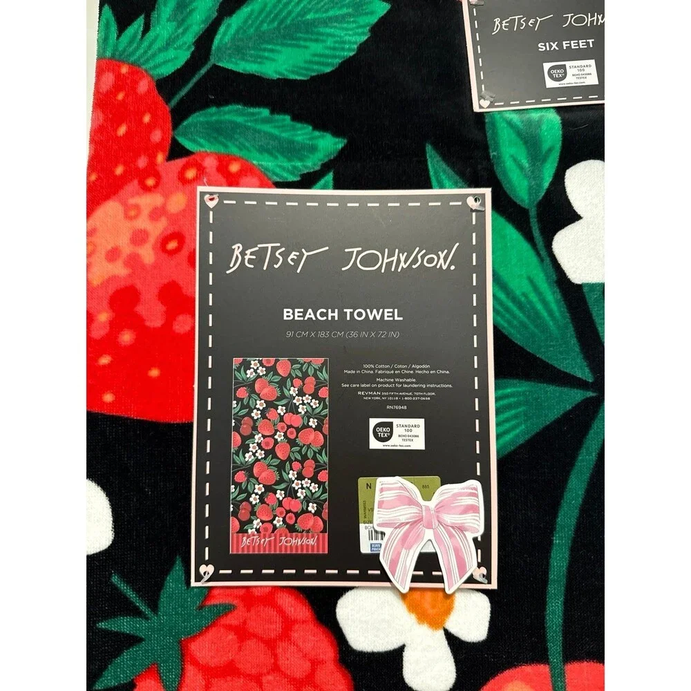 BETSEY JOHNSON BEACH TOWEL-Fruit Floral